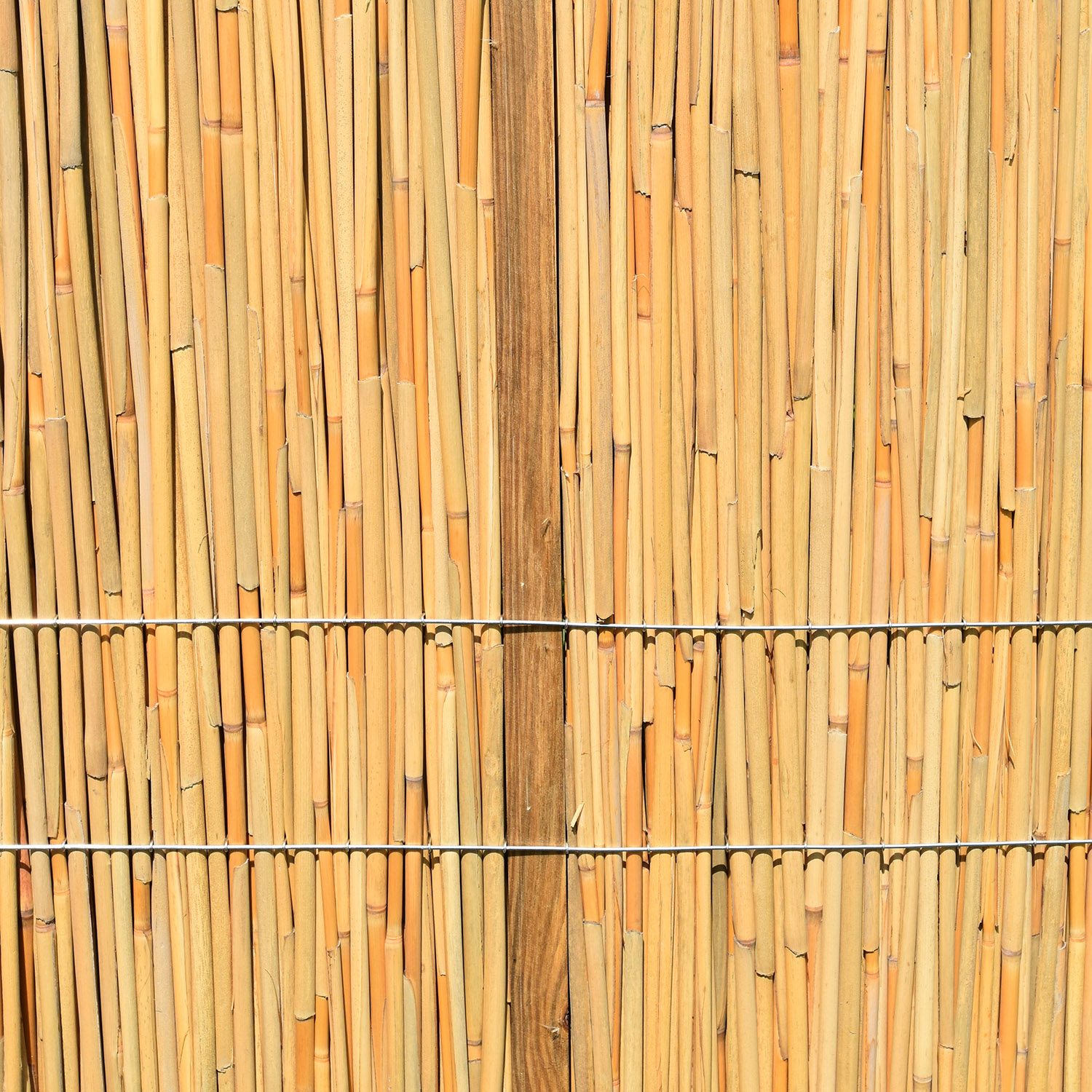 Schilfzaun-mit-Holzrahmen-02w-Detail Hiss Reet Sichtschutzzaun Schilfzaun Sichtschutz Zaun